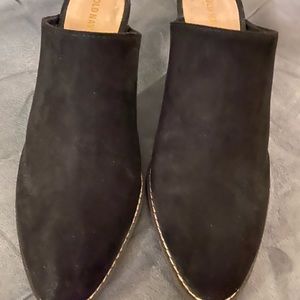 Old Navy Suede Black mule low heels